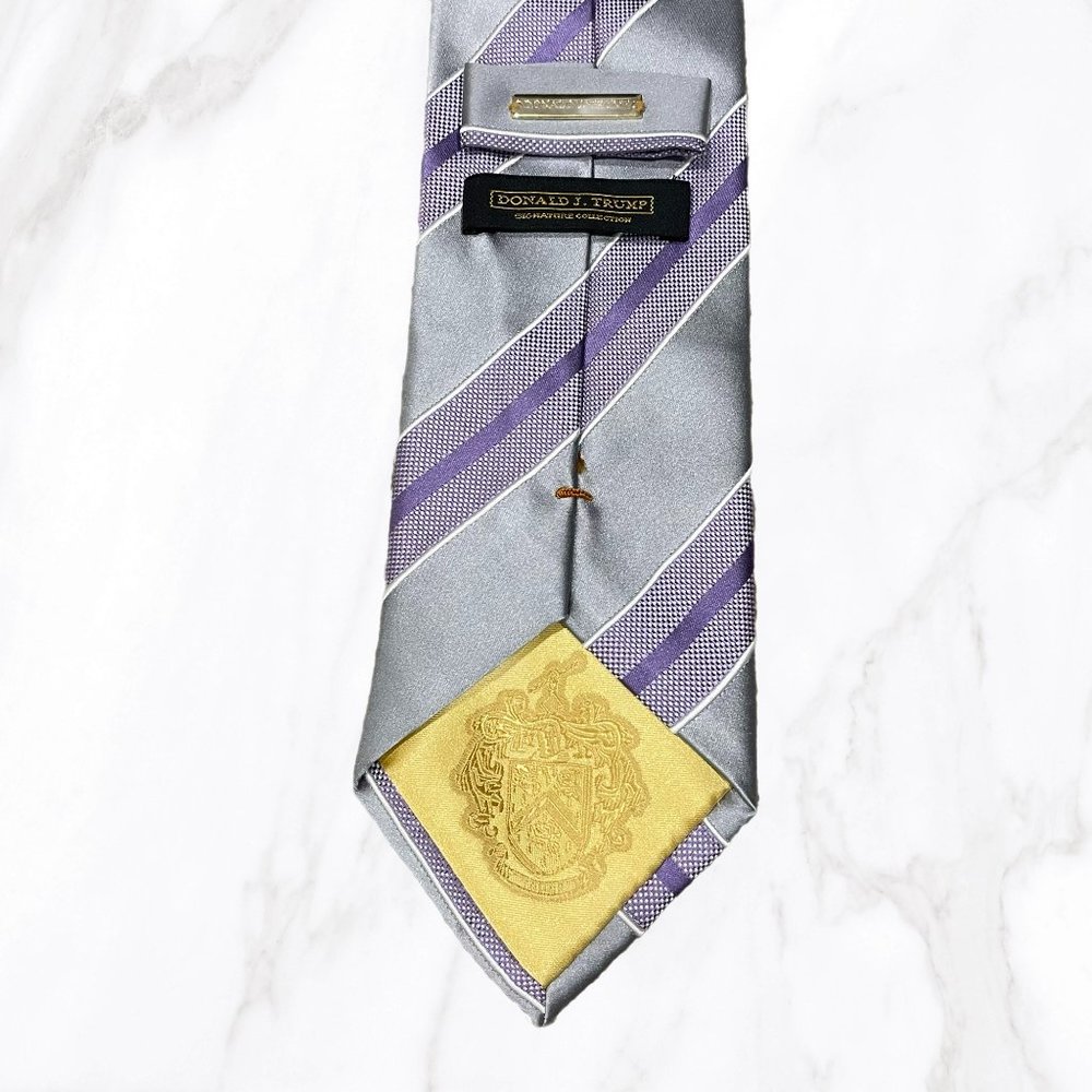 Donald J. Trump Signature Collection Purple & Gray‎ 100% Silk Tie, OS - Picture 5 of 5